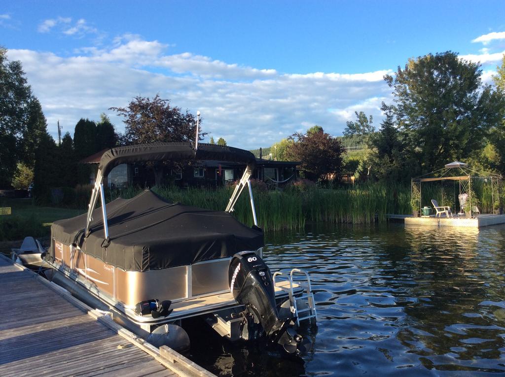 Robert'S Roost Rv Park Resort クイネル エクステリア 写真