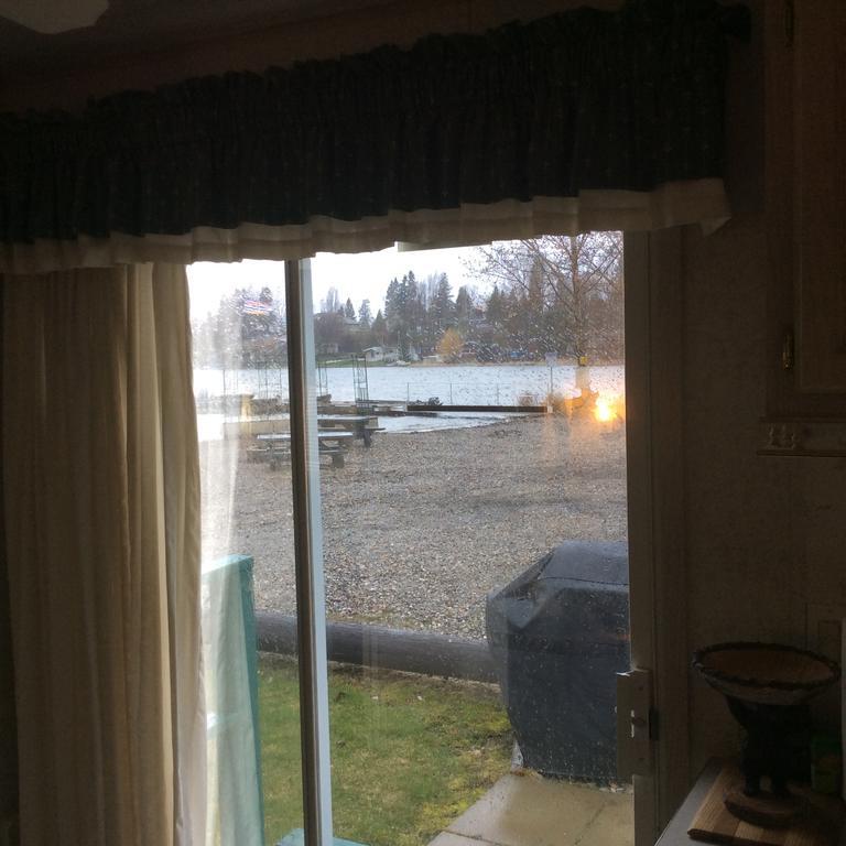 Robert'S Roost Rv Park Resort クイネル エクステリア 写真